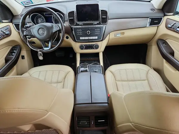 4JGDA5HB2JB186546 2018 MERCEDES-BENZ GLE - Image 8