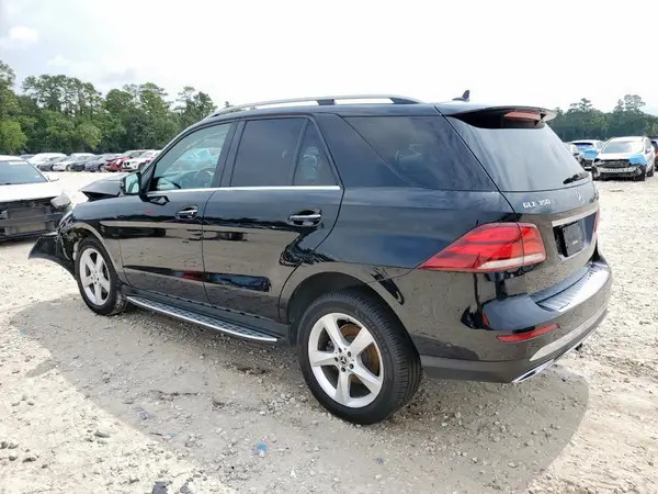 4JGDA5HB2JB196025 2018 MERCEDES-BENZ GLE - Image 2