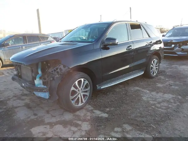 4JGDA5HB3GA644402 2016 MERCEDES-BENZ GLE - Image 2
