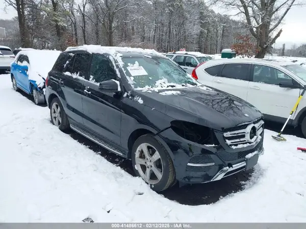 4JGDA5HB3GA730793 2016 MERCEDES-BENZ GLE - Image 1