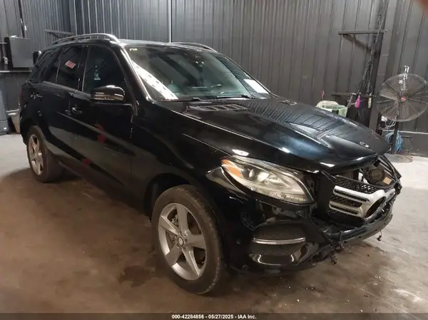 4JGDA5HB3GA741275 2016 MERCEDES-BENZ GLE - Image 1