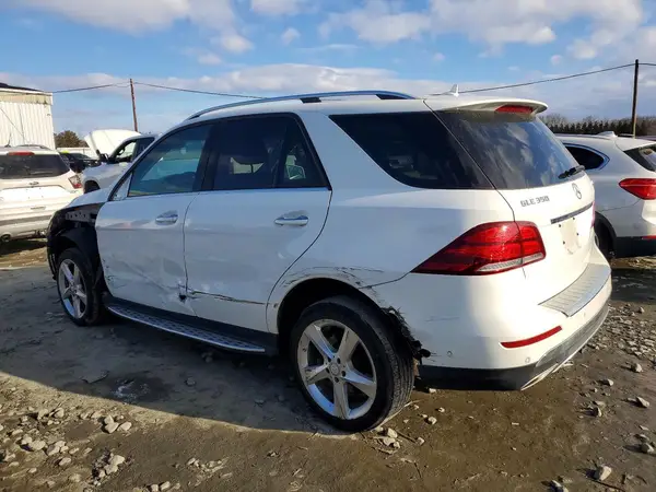 4JGDA5HB3GA751997 2016 MERCEDES-BENZ GLE - Image 2
