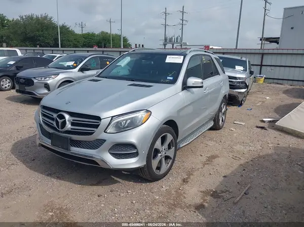 4JGDA5HB3GA757153 2016 MERCEDES-BENZ GLE - Image 2