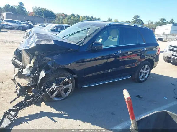 4JGDA5HB3GA760344 2016 MERCEDES-BENZ GLE - Image 2