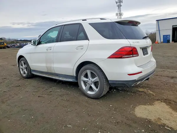 4JGDA5HB3GA762725 2016 MERCEDES-BENZ GLE - Image 2