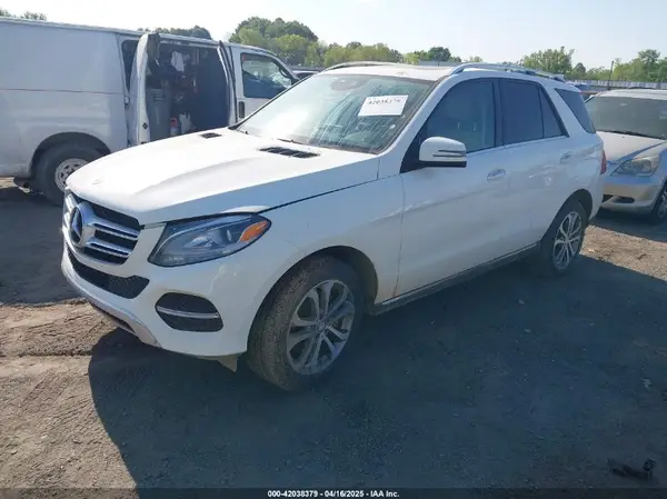 4JGDA5HB3GA766144 2016 MERCEDES-BENZ GLE - Image 2