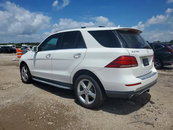 4JGDA5HB3GA791187 2016 MERCEDES-BENZ GLE - Image 2