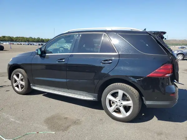4JGDA5HB3GA805220 2016 MERCEDES-BENZ GLE - Image 2
