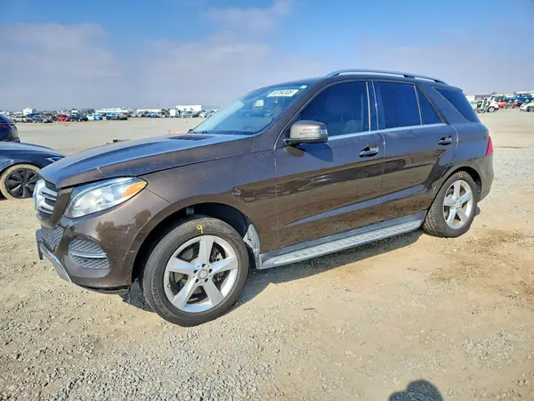4JGDA5HB3GA807047 2016 MERCEDES-BENZ GLE - Image 1
