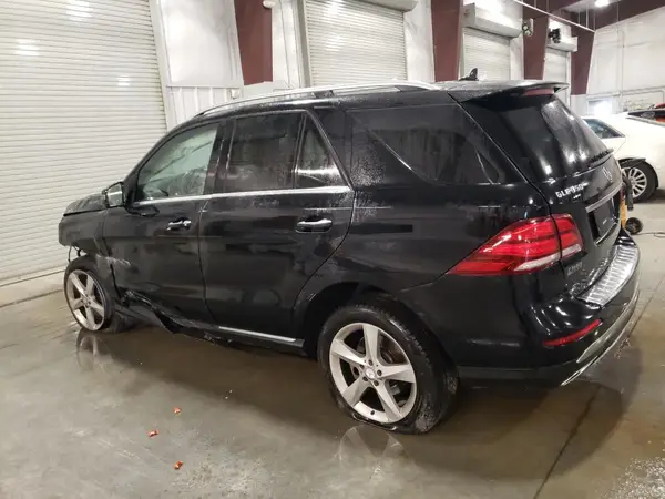 4JGDA5HB3GA807386 2016 MERCEDES-BENZ GLE - Image 2