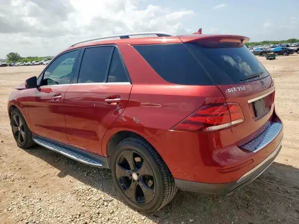 4JGDA5HB3GA809266 2016 MERCEDES-BENZ GLE - Image 2