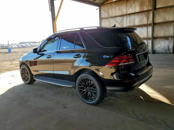 4JGDA5HB3GA809896 2016 MERCEDES-BENZ GLE - Image 2