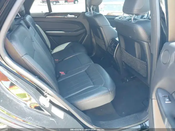 4JGDA5HB3HA823802 2017 MERCEDES-BENZ GLE - Image 8