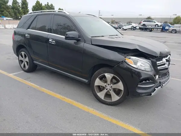 4JGDA5HB3HA857576 2017 MERCEDES-BENZ GLE - Image 1