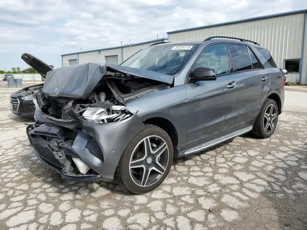 4JGDA5HB3HA882820 2017 MERCEDES-BENZ GLE - Image 1
