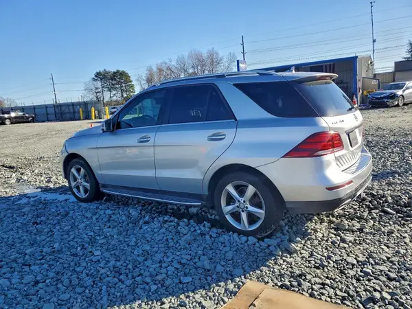 4JGDA5HB3HA885748 2017 MERCEDES-BENZ GLE - Image 2