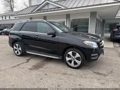 4JGDA5HB3HA908414 2017 MERCEDES-BENZ GLE