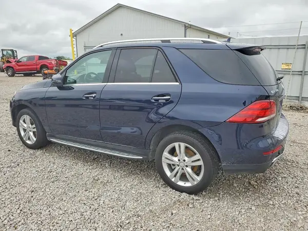 4JGDA5HB3HA918456 2017 MERCEDES-BENZ GLE - Image 2