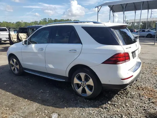 4JGDA5HB3HA920921 2017 MERCEDES-BENZ GLE - Image 2