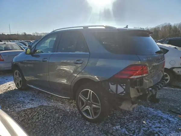 4JGDA5HB3HA950016 2017 MERCEDES-BENZ GLE - Image 2