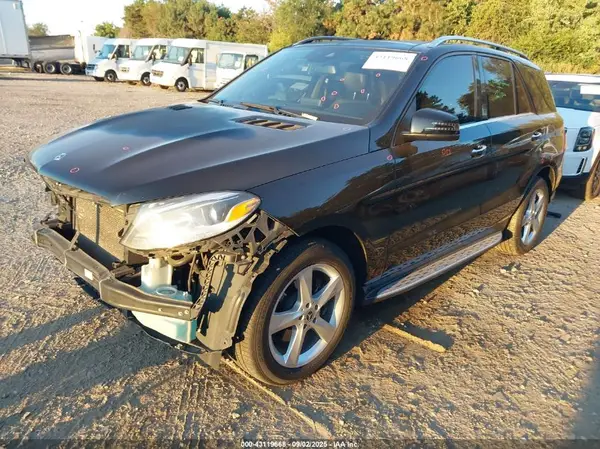 4JGDA5HB3HA965289 2017 MERCEDES-BENZ GLE - Image 2