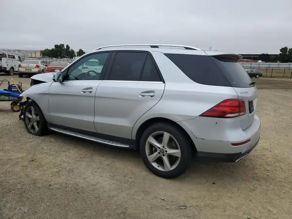4JGDA5HB3HA989365 2017 MERCEDES-BENZ GLE - Image 2