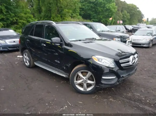4JGDA5HB3HA991312 2017 MERCEDES-BENZ GLE - Image 1