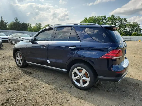 4JGDA5HB3JB071082 2018 MERCEDES-BENZ GLE - Image 2