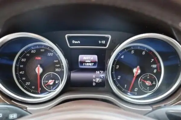 4JGDA5HB3JB095XXX 2018 MERCEDES-BENZ GLE - Image 8