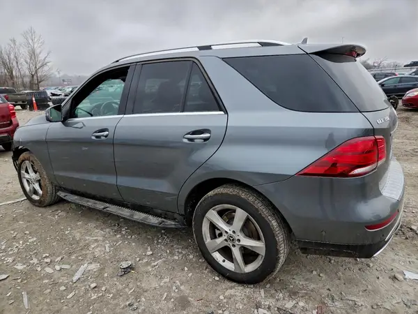 4JGDA5HB3JB096337 2018 MERCEDES-BENZ GLE - Image 2