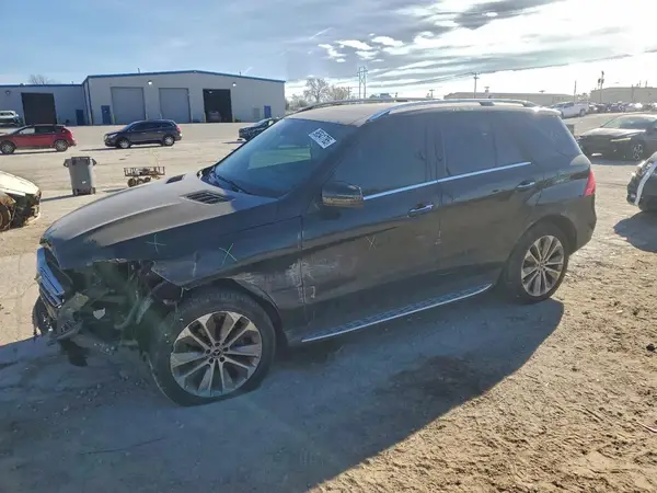 4JGDA5HB3JB118871 2018 MERCEDES-BENZ GLE - Image 1
