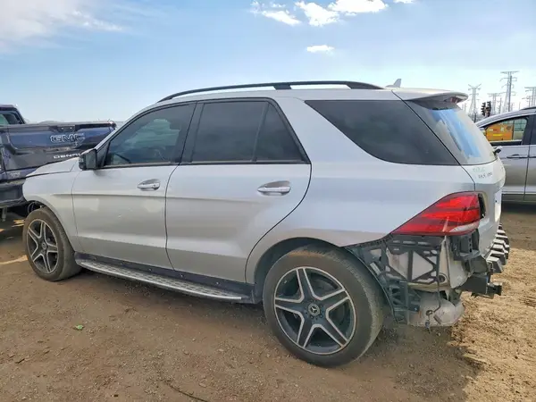 4JGDA5HB3JB151384 2018 MERCEDES-BENZ GLE - Image 2