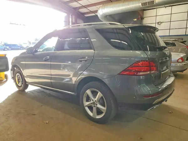 4JGDA5HB3JB152129 2018 MERCEDES-BENZ GLE - Image 2