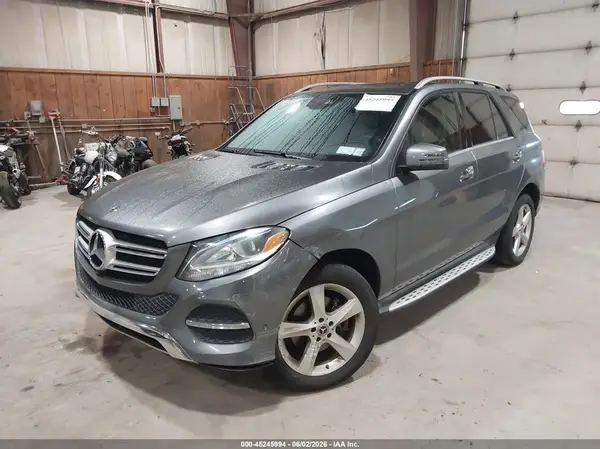 4JGDA5HB3JB158996 2018 MERCEDES-BENZ GLE - Image 2