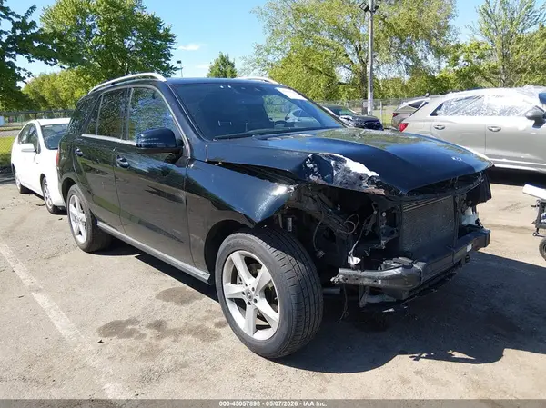 4JGDA5HB3JB196471 2018 MERCEDES-BENZ GLE - Image 1