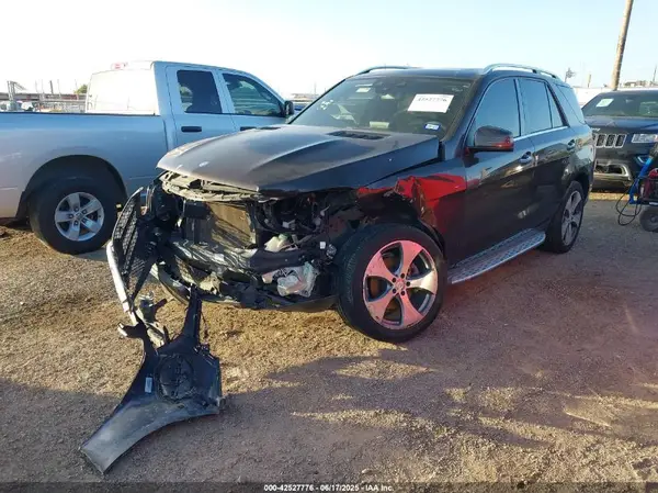 4JGDA5HB4GA601560 2016 MERCEDES-BENZ GLE - Image 2