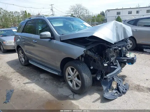 4JGDA5HB4GA624871 2016 MERCEDES-BENZ GLE - Image 1