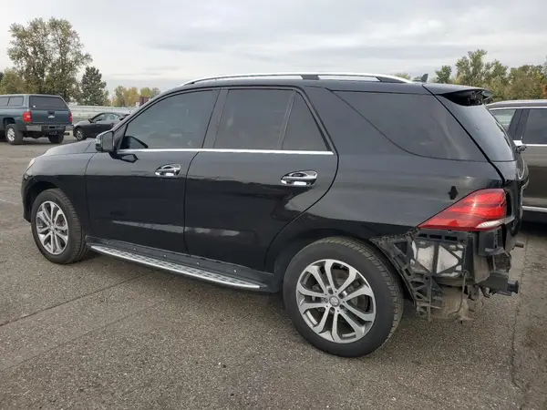 4JGDA5HB4GA631383 2016 MERCEDES-BENZ GLE - Image 2