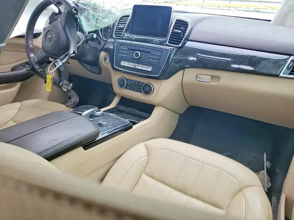 4JGDA5HB4GA656137 2016 MERCEDES-BENZ GLE - Image 8