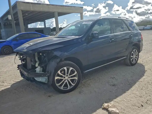 4JGDA5HB4GA677389 2016 MERCEDES-BENZ GLE - Image 1