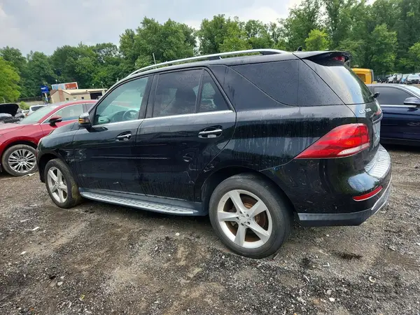 4JGDA5HB4GA691616 2016 MERCEDES-BENZ GLE - Image 2
