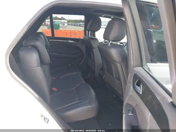 4JGDA5HB4GA708107 2016 MERCEDES-BENZ GLE - Image 8