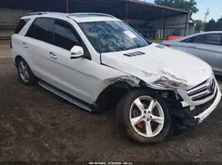 4JGDA5HB4GA720273 2016 MERCEDES-BENZ GLE