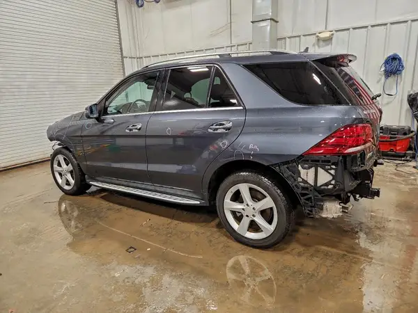 4JGDA5HB4GA723416 2016 MERCEDES-BENZ GLE - Image 2