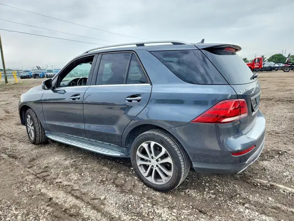 4JGDA5HB4GA728910 2016 MERCEDES-BENZ GLE - Image 2
