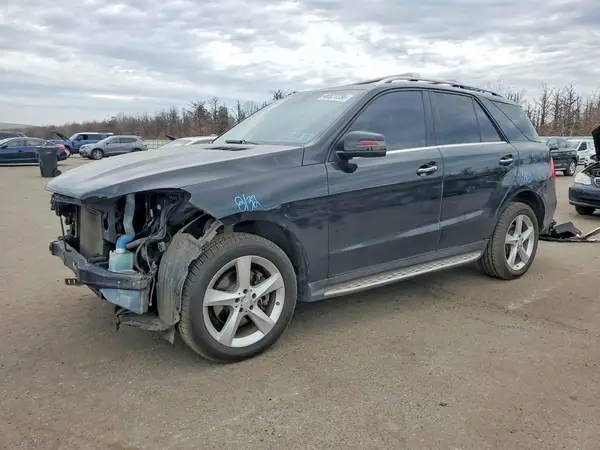 4JGDA5HB4GA735047 2016 MERCEDES-BENZ GLE - Image 1