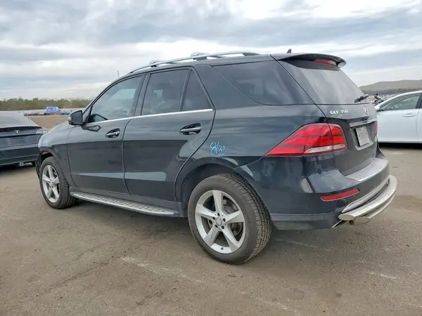 4JGDA5HB4GA735047 2016 MERCEDES-BENZ GLE - Image 2