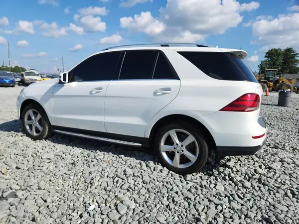 4JGDA5HB4GA754116 2016 MERCEDES-BENZ GLE - Image 2