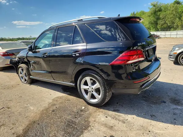 4JGDA5HB4GA756867 2016 MERCEDES-BENZ GLE - Image 2