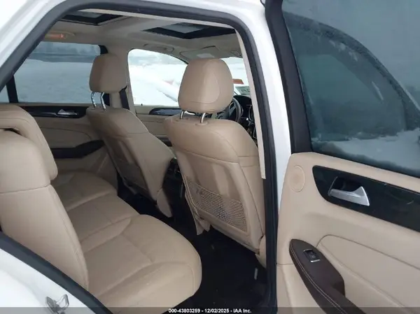 4JGDA5HB4GA770364 2016 MERCEDES-BENZ GLE - Image 8